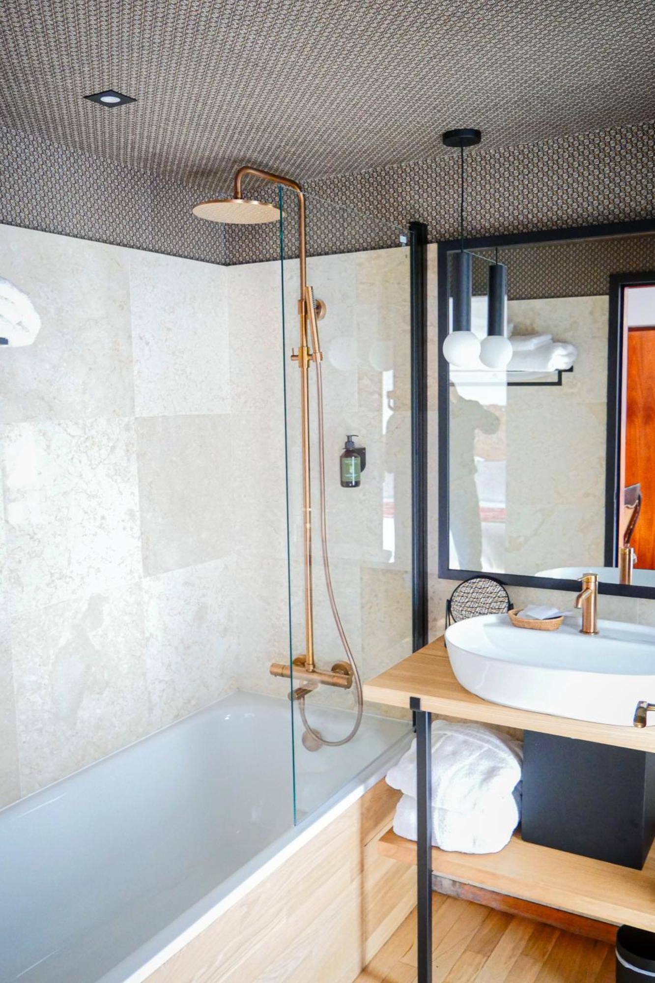 Villa Kerasy Hotel Spa Vannes Ngoại thất bức ảnh