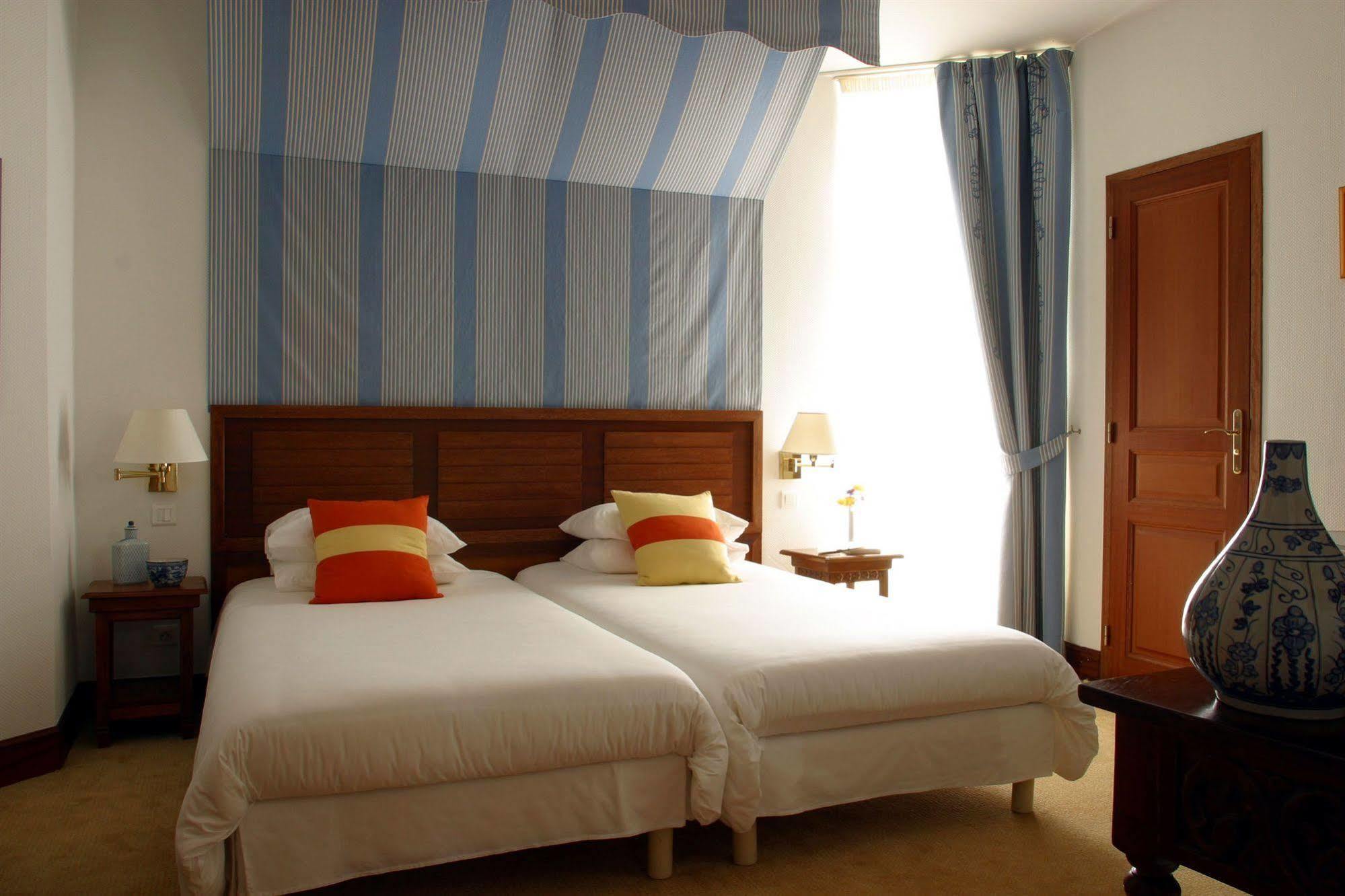 Villa Kerasy Hotel Spa Vannes Ngoại thất bức ảnh